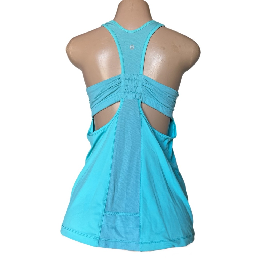Lululemon - Picture 2 of 4
